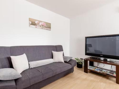 Apartment New Apartment Mara with Free Parking