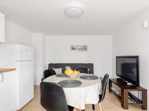 Apartment Mara with Free Parking