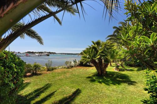 Apartments Villa Ana