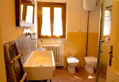 Bilik mandi di Casa Colonica Sulla Prima Collina