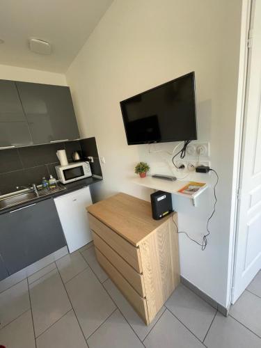 Studio L'Olivier 1 St Priest -Proche Université Lyon 2