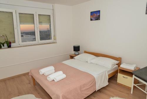 Buki one bedroom apartment with balcony and sea view