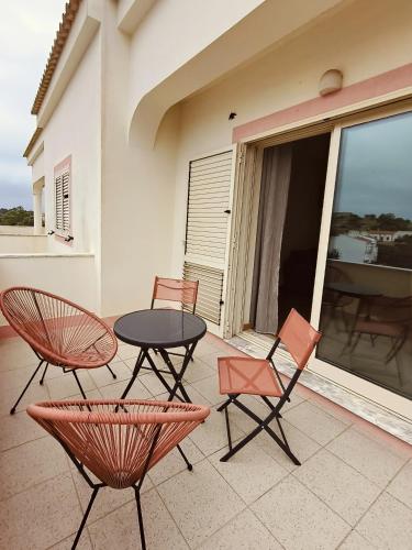 Apartmento Dhimant