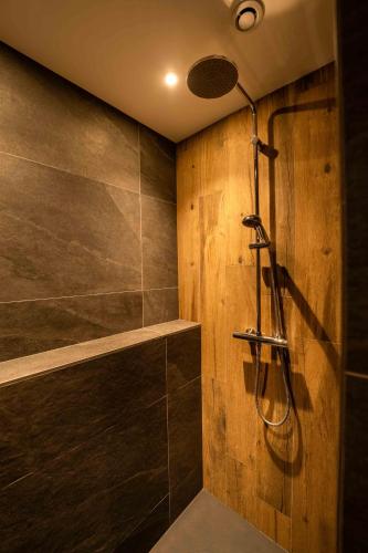 Ένα μπάνιο στο chalet zélcova avec spa à Gérardmer