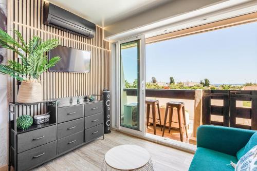 Emeraude Port Nature Sea and garden views in the heart of the Cap dAgde