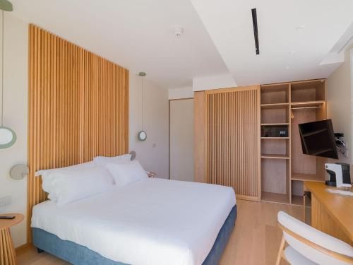 Suite con cama grande