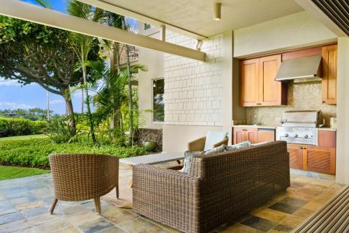 Χώρος καθιστικού στο Big Island Hualalai 133C by Coldwell Banker Island Vacations