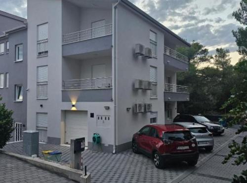 Spacious Villa With Outdoor Swimming Pool in Trogir