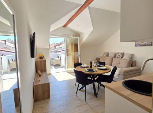 Penthouse Apartment Dijana