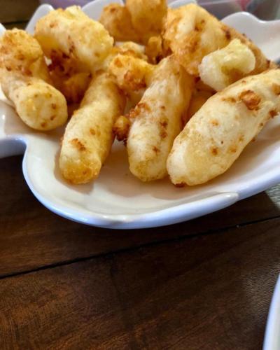 Jídlo v penzionu – hostince nebo okolí