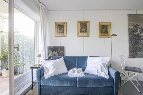 Photo de la galerie de l'établissement Studio on garden level - sea view, à Trouville-sur-Mer