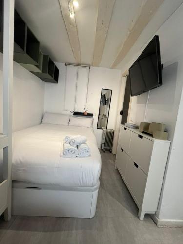 Cosy Studio in the Heart of Lavapiés, Madrid - Amparo