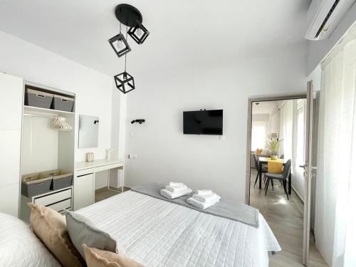 Athens Praxitelous Vibes & Nest