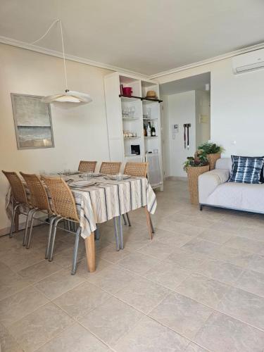 Apartamento frente al mar
