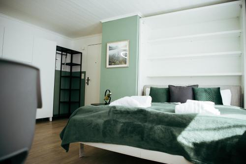 Foto Feel Home Apartment 101 - Studio - 150 Meter zur Talstation Stockhütte 1