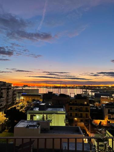 Faro Sul Mare Luxury Apartment - Zona Fiera photo 39