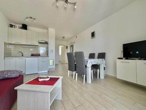 Cozy Apartment Rosmarin with private Pool