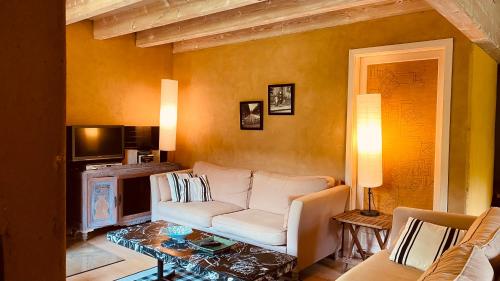 Ruang duduk di Ecologis du Vignoble