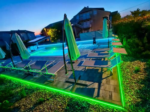 Apartments Lea with pool 2