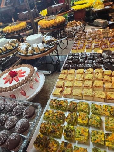 Jídlo v hotelu nebo okolí