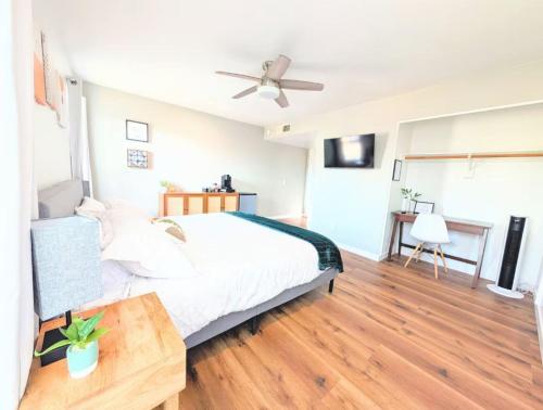Postel nebo postele na pokoji v ubytování Cactus Guest Suite