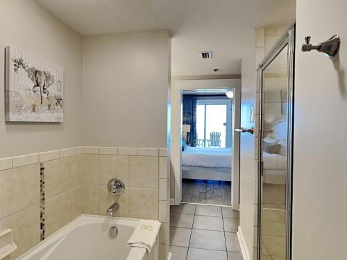 Grand Panama Beach Resort - The Grand #1304 photo 97