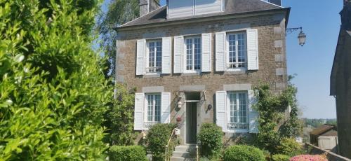 Family home Cour du Louvre