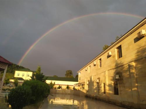 Φωτογραφία από το άλμπουμ του Bliss Inn Hotel Gabala Vandam σε Gabala