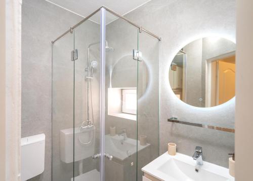 Kúpeľňa v ubytovaní Harbourside Guesthouse Mandina - ZF Hvar