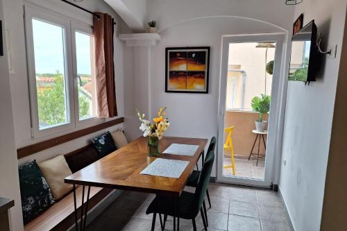 Apartments with parking space Biograd na Moru, Biograd - 24357