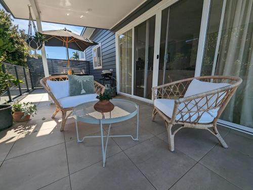 Gallery image of Stylish Seaside Retreat with Spa in Narooma