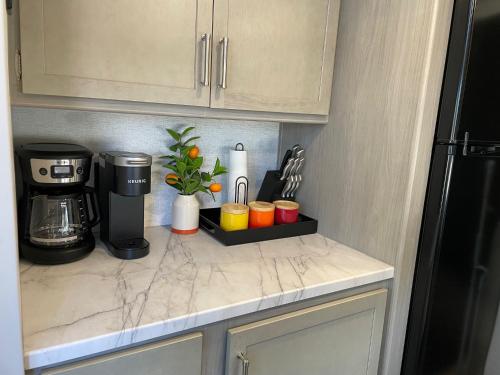 Coyote Moon Lodge Tiny Home near Zion National Park