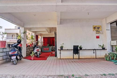 Gallery image of SPOT ON SKP Hotel in Chimur
