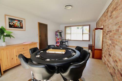 Gambar di galeri bagi Coastal Getaway Free wi-fi and games room di Huskisson