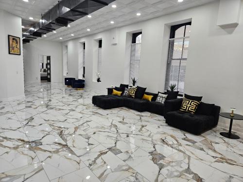 Ruang duduk di The Winston on Market