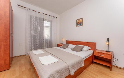 Awesome Apartment In Biograd Na Moru With Wifi