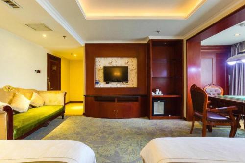 Televisyen dan/atau pusat hiburan di Changchun Global Hotel