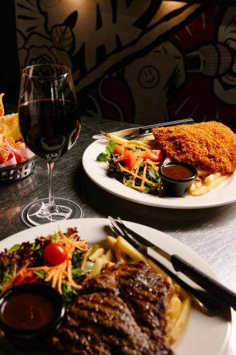 Bebidas en Bar Broadway