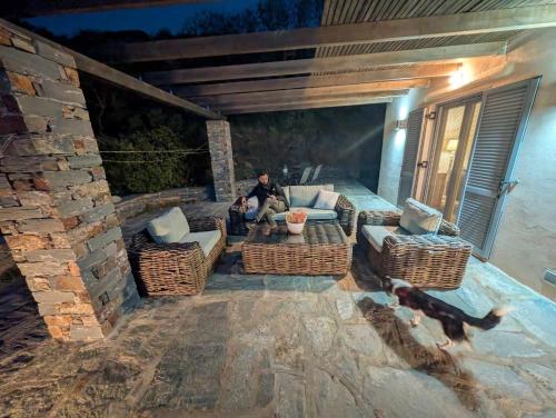 Fotografie z fotogalerie ubytování Cycladic Villa with sea view! v destinaci Ioulida