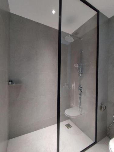 Ванная комната в J HOTEL