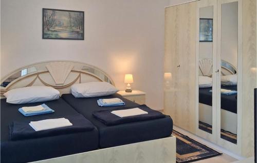 Awesome Apartment In Novi Vinodolski With Wifi