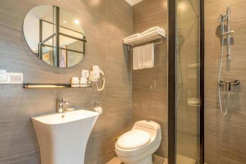 Ένα μπάνιο στο Uniton Hotel Shenzhen
