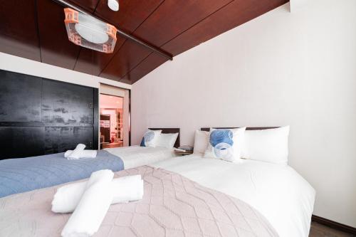 New Large Space 8ppl Flat Apt 2brs&tub