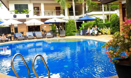 Hồ bơi trong/gần Pearl Vista de Coron Resort Hotel