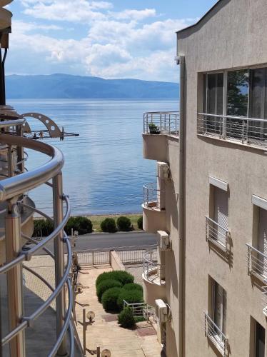 Lake Dream Apartment