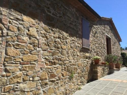 Gambar di galeri bagi Gemütliches Ferienhaus Mit Privatem Pool di Chianni