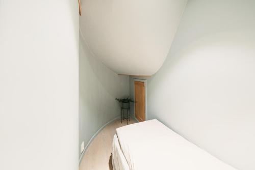 Gallery image of Spacious & Cozy Studio Apartment in Stockholm