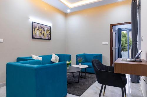 Zona de estar de Buteak Suites BTM Layout