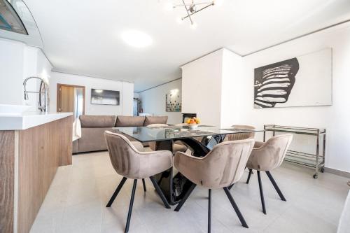 Luxury Escape in Puerto Banús