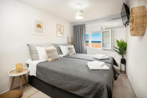 Xenia, villa by the sea!